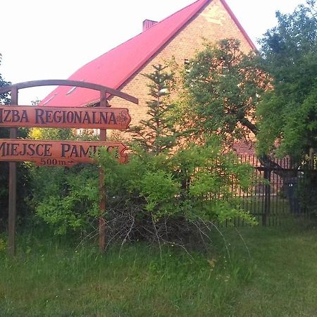 Izdebka W Zaciszu Bed & Breakfast Czarna Dabrowka Exterior foto